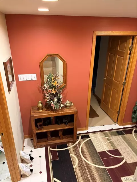 Entry Way - 209 Epple Fricke Dr, Hermann, MO 65041 photo 3 of 4