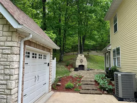 Exterior - 209 Epple Fricke Dr, Hermann, MO 65041 photo 12 of 14
