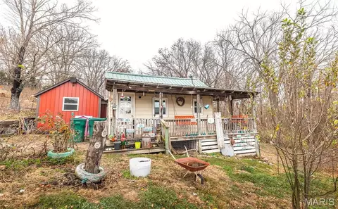 1320 Chestnut Ave, Cabool, MO 65689 photo 1