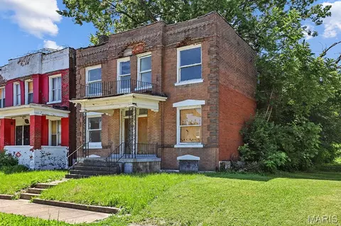 4708 Mcmillan Ave, Saint Louis, MO 63108