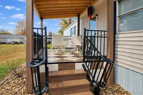 1106 Harrison Ave, Sandoval, IL 62882 photo 8
