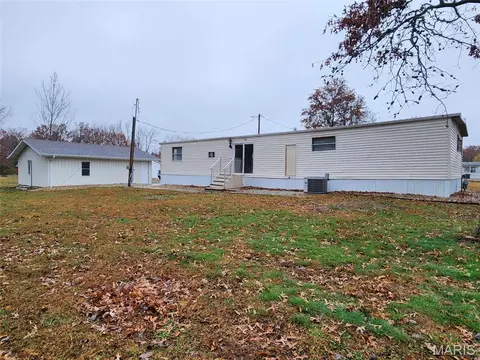 1106 Harrison Ave, Sandoval, IL 62882 photo 5