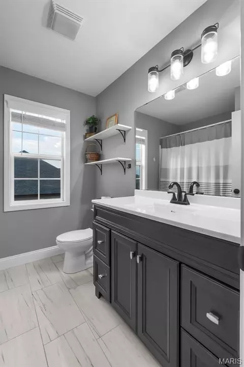 Bath - 2864 Clear Spring Pl, Jackson, MO 63755 photo 1 of 5