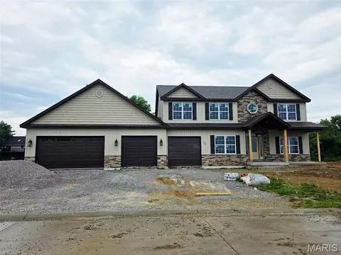 3704 Osprey Ct, Shiloh, IL 62221