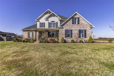 1304 Primrose Dr, Sikeston, MO 63801