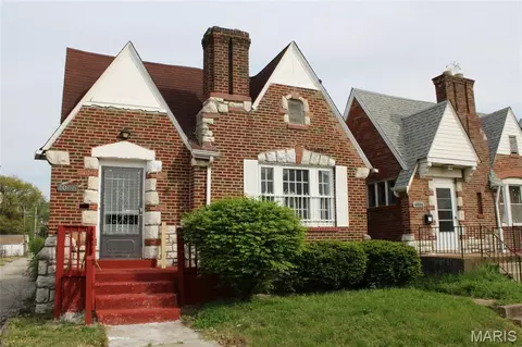 4006 Marcus Ave, Saint Louis, MO 63115