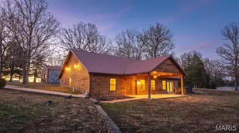 27655 Sandy Dr, Laquey, MO 65534