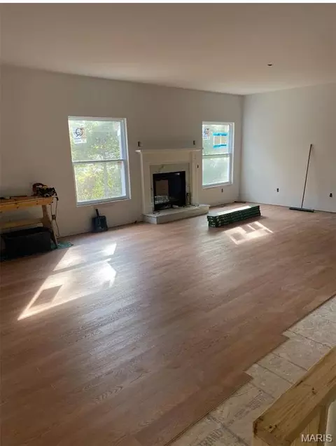 Living - 798 Canary Dr, Ballwin, MO 63021 photo 1 of 1