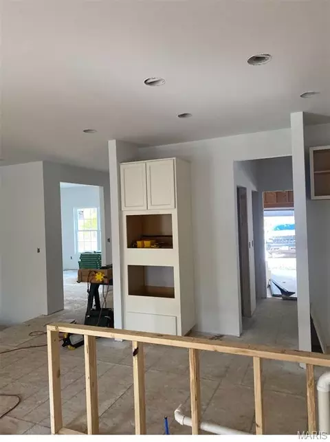 Entry Way - 798 Canary Dr, Ballwin, MO 63021 photo 1 of 3