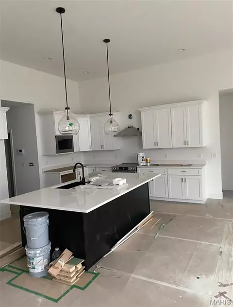 Kitchen - 798 Canary Dr, Ballwin, MO 63021 photo 2 of 6