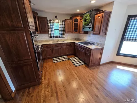 Kitchen - 107 Glaser Rd, Sullivan, MO 63080 photo 2 of 5