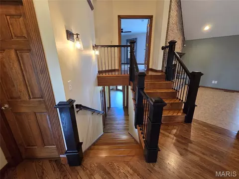 Entry Way - 107 Glaser Rd, Sullivan, MO 63080 photo 5 of 6