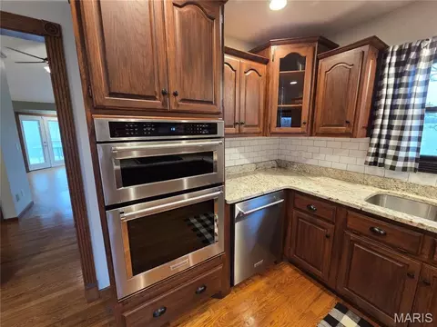 Kitchen - 107 Glaser Rd, Sullivan, MO 63080 photo 3 of 5
