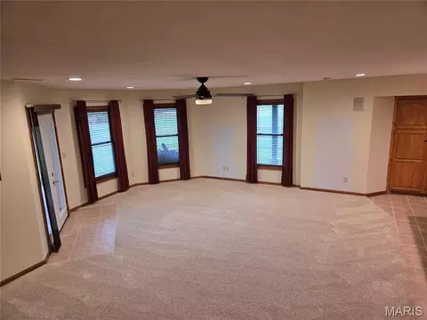 Living - 107 Glaser Rd, Sullivan, MO 63080 photo 6 of 8