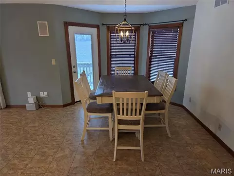 Dining - 107 Glaser Rd, Sullivan, MO 63080 photo 1 of 3