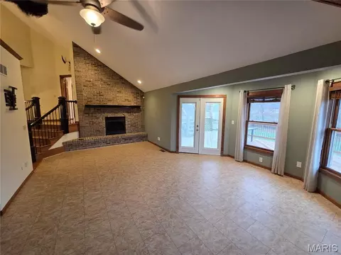 Living - 107 Glaser Rd, Sullivan, MO 63080 photo 1 of 8