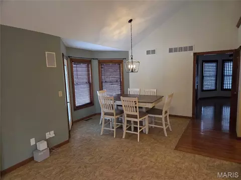 Dining - 107 Glaser Rd, Sullivan, MO 63080 photo 3 of 3