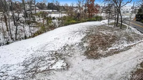 2060 Hillsboro Valley Park Rd, High Ridge, MO 63049