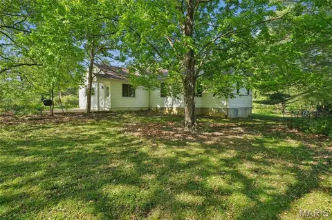 Exterior - 232 Old Ballwin Rd, Ballwin, MO 63021 photo 7 of 12