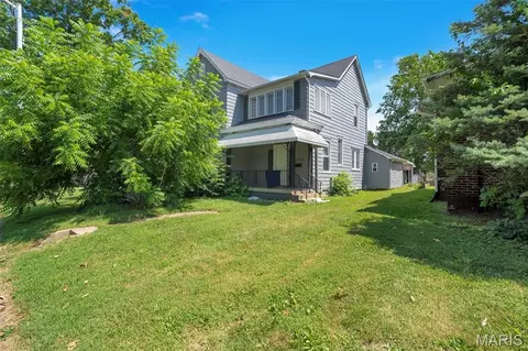 7513 W Main St, Belleville, IL 62223