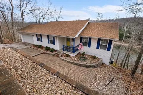 1355 S Lake Sherwood Dr, Marthasville, MO 63357