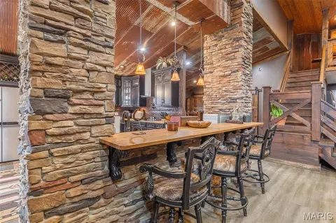 Kitchen - 489 Pumpkin Patch Rd, Doniphan, MO 63935 photo 5 of 5