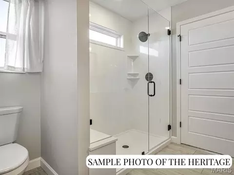 Bath - 1017 Waymaker Ln, Waterloo, IL 62298 photo 3 of 4