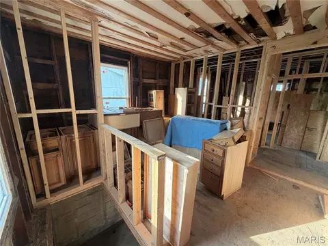 Entry Way - 5138 Lode Ave, Affton, MO 63123 photo 5 of 5