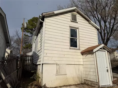 Exterior - 5138 Lode Ave, Affton, MO 63123 photo 3 of 4