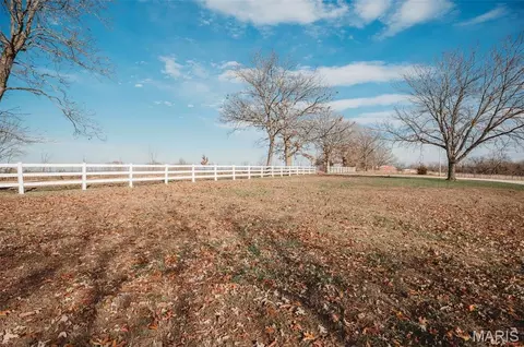 Exterior - 4738 Gorrell Rd, Bland, MO 65014 photo 4 of 6