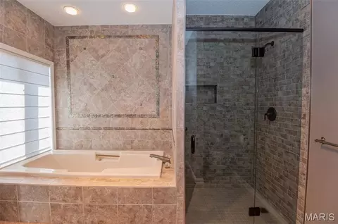 Bath - 4738 Gorrell Rd, Bland, MO 65014 photo 5 of 12
