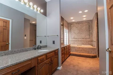 Bath - 4738 Gorrell Rd, Bland, MO 65014 photo 3 of 12