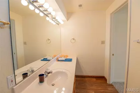 Bath - 4738 Gorrell Rd, Bland, MO 65014 photo 10 of 12