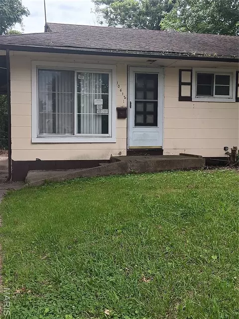 10612 Spring Garden Dr, Saint Louis, MO 63137