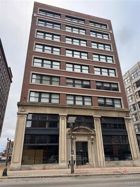 1619 Washington Ave #802, Saint Louis, MO 63103