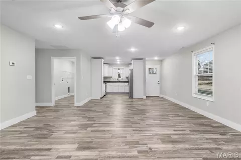 Living - 5208 Hubble Cove Dr, Jackson, MO 63755 photo 2 of 3