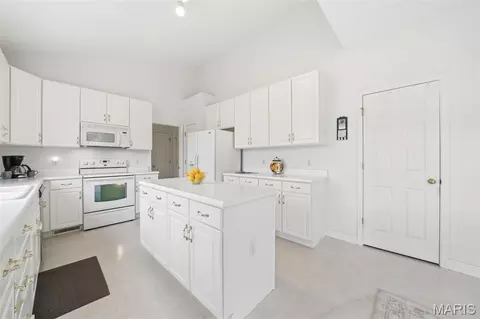 Kitchen - 1791 Gray Mist Dr, Wright City, MO 63390 photo 1 of 3