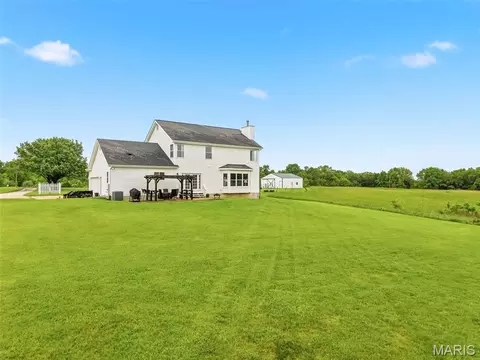 Exterior - 1791 Gray Mist Dr, Wright City, MO 63390 photo 5 of 10
