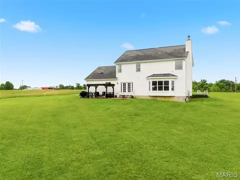Exterior - 1791 Gray Mist Dr, Wright City, MO 63390 photo 3 of 10