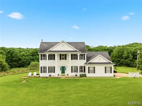 1791 Gray Mist Dr, Wright City, MO 63390