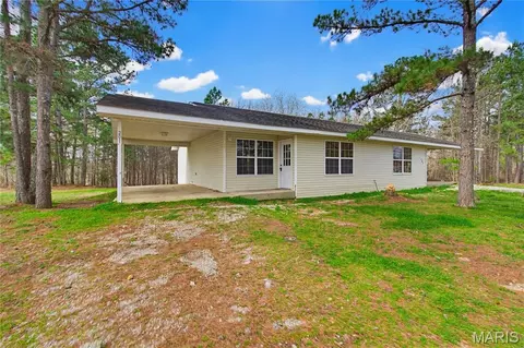 202 Mountain Ash Ln, Poplar Bluff, MO 63901