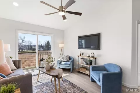 Living - 3 Summerfield At Highlands, Rolla, MO 65401 photo 1 of 2