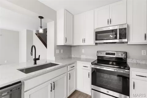 Kitchen - 3 St James At Highlands, Rolla, MO 65401 photo 1 of 3