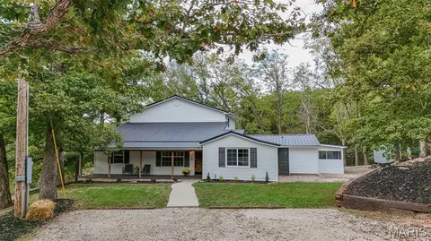 14240 State Route T, Newburg, MO 65550