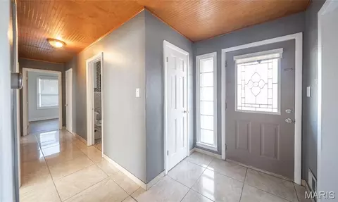 Entry Way - 13445 County Road 5110, Rolla, MO 65401 photo 2 of 2
