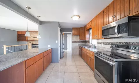 Kitchen - 13445 County Road 5110, Rolla, MO 65401 photo 1 of 1