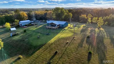 590 Neff Rd, Leasburg, MO 65535