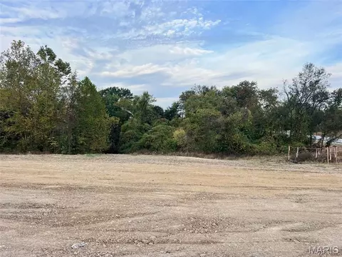 193 Timber Creek Dr #193 STB, Washington, MO 63090