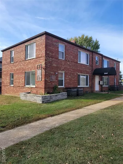 3947 Jamieson Ave, Saint Louis, MO 63109
