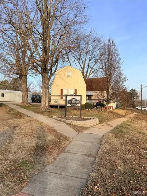 202 N Buena Vista St, Puxico, MO 63960